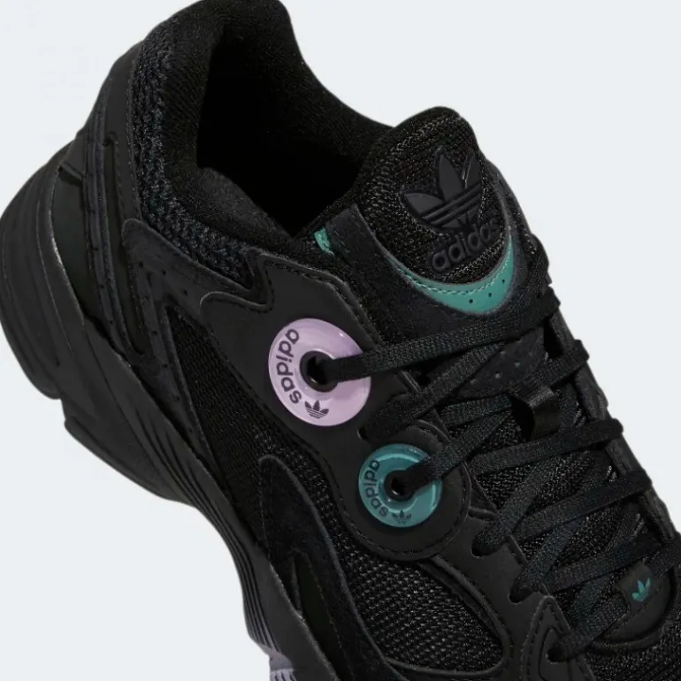 Adidas Astir