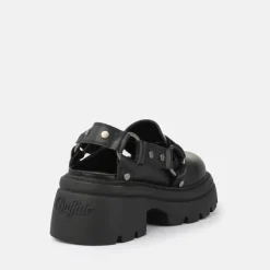 Buffalo Vega Clog Buckle