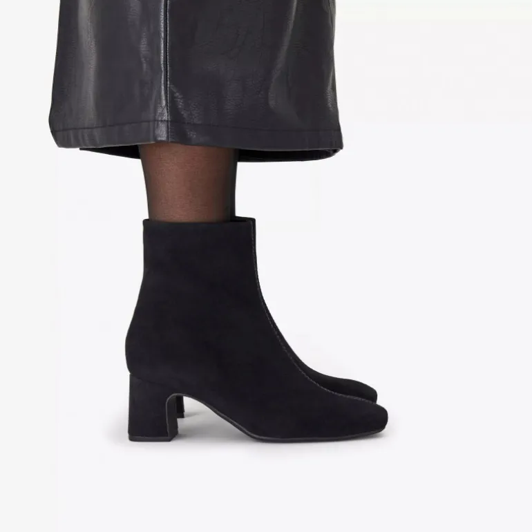 Clarks Fernie Zip