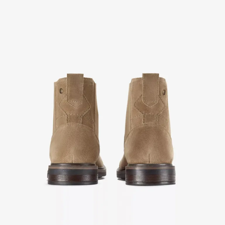 Clarks Newford