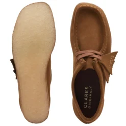 Clarks Wallabee