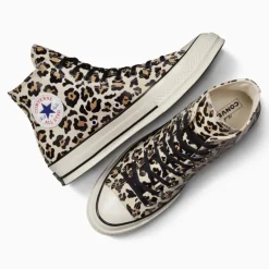 Converse Chuck 70 Glow-In-The-Dark Leopard Print