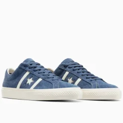 Converse Chuck 70 Suede Shimmer