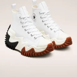 Converse Run Star Motion
