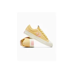 Converse Star Player 76 Suede