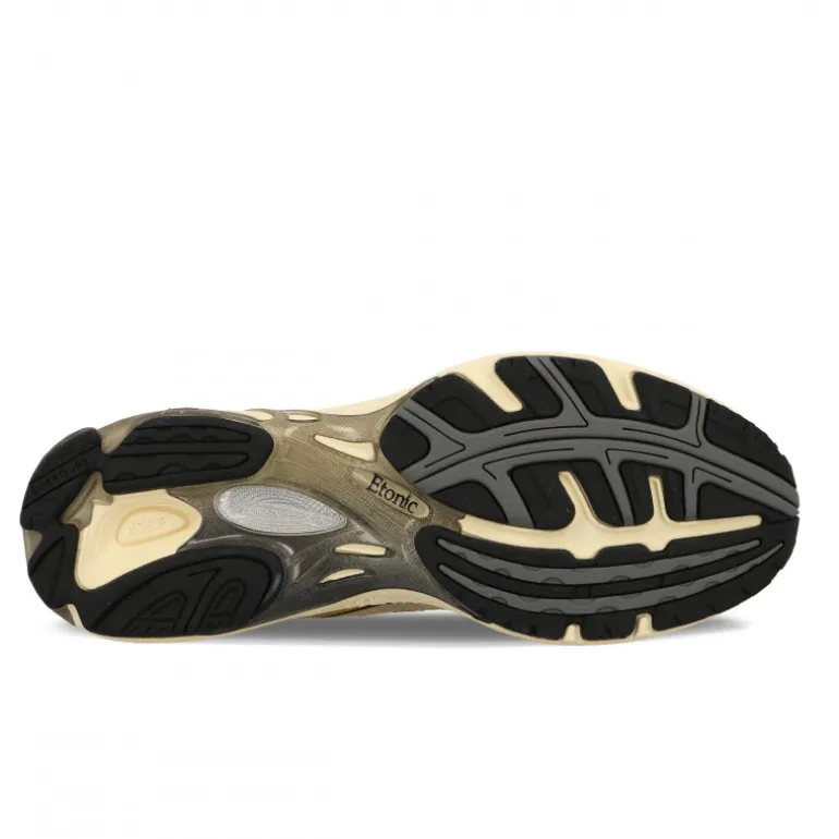 Etonic Evolution Metallic
