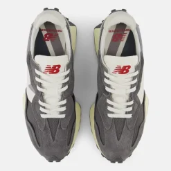 New Balance 327