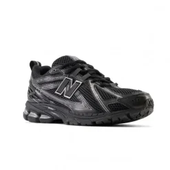 New Balance 1906R