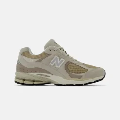 New Balance 2002R