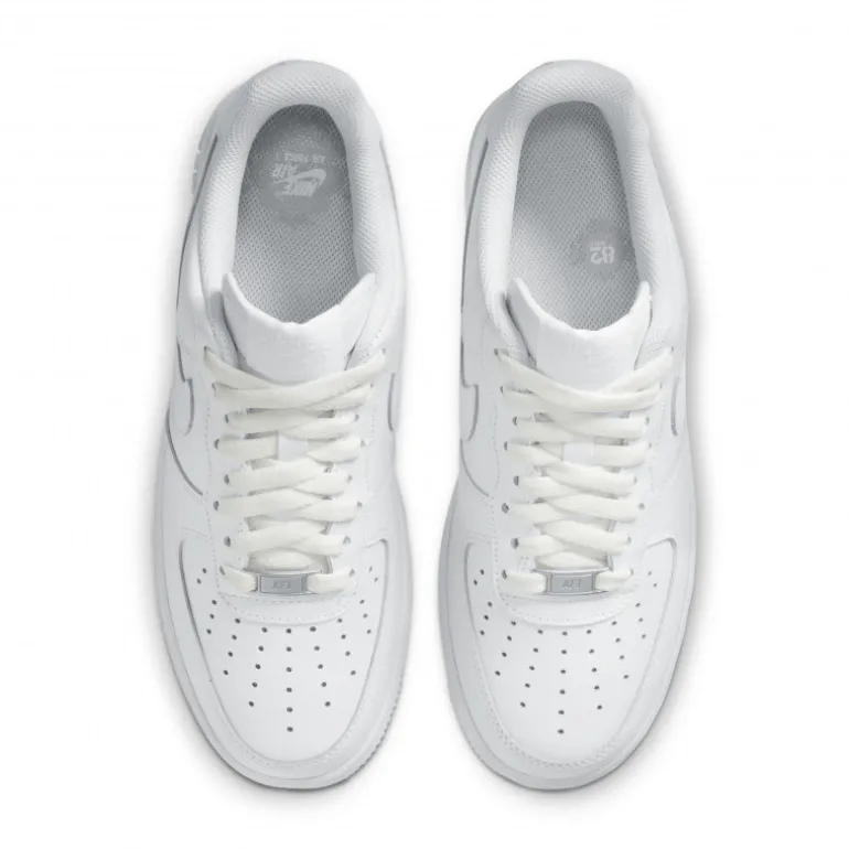 Nike Air Force 1 '07