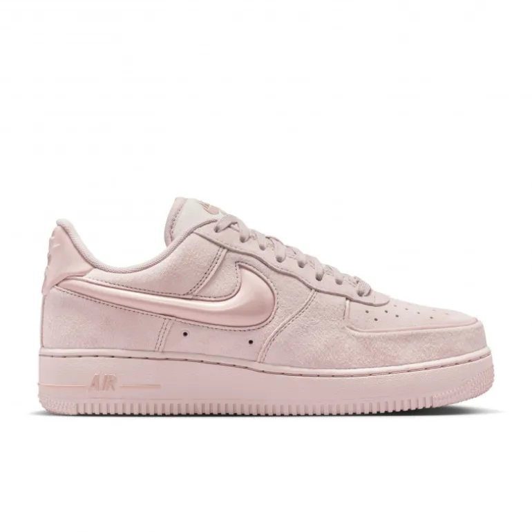 Nike Air Force 1’07