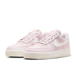 Nike Air Force 1 '07