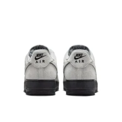 Nike Air Force 1 '07 LV8