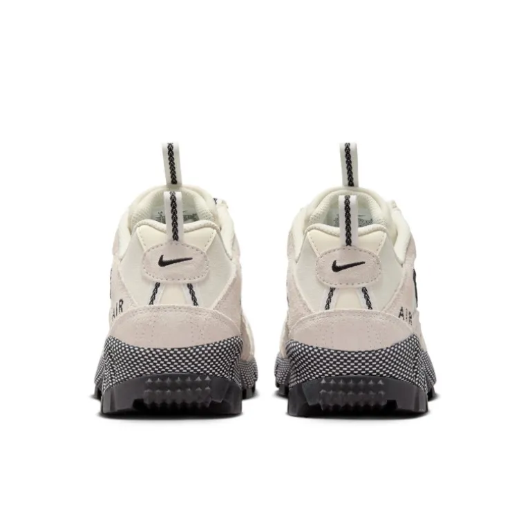 Nike Air Humara