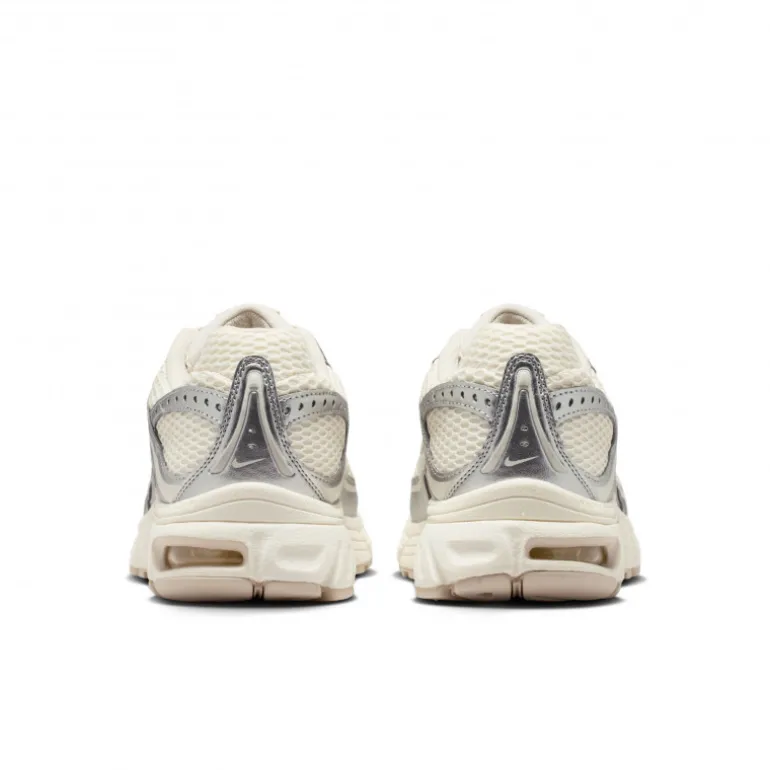 NIke Air Max Moto 2k