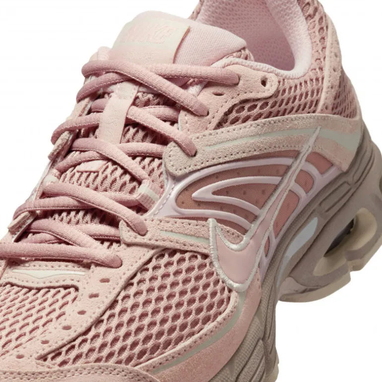 Nike Air Max Moto 2k