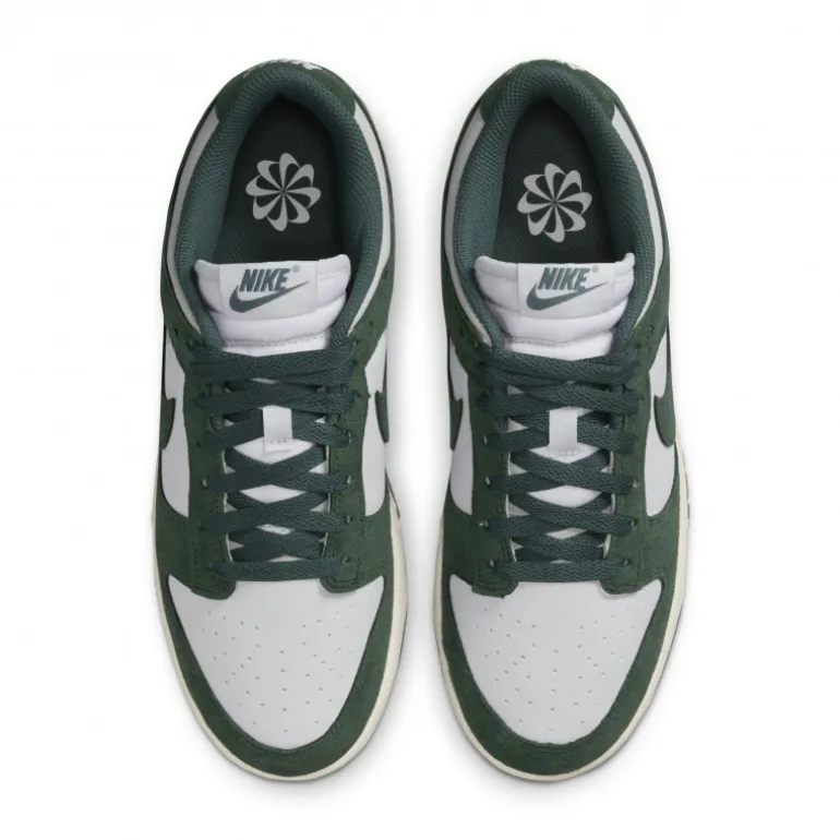 Nike dunk low
