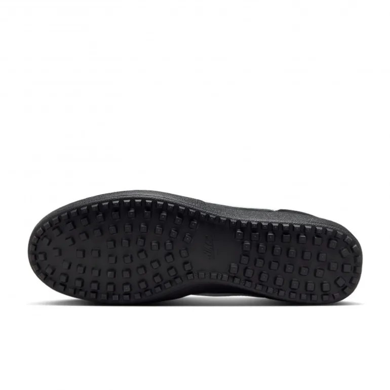 Nike Field General