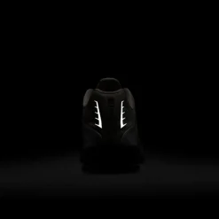 NIke Shox R4