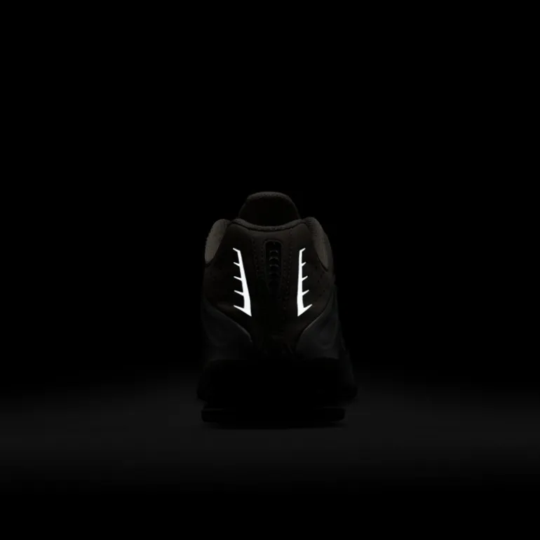 NIke Shox R4