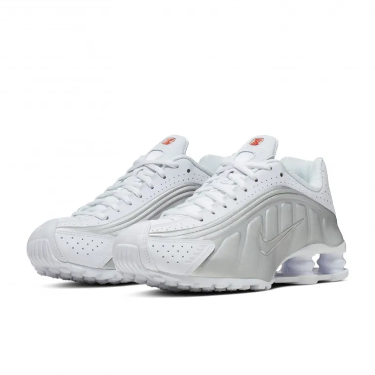 Nike Shox R4