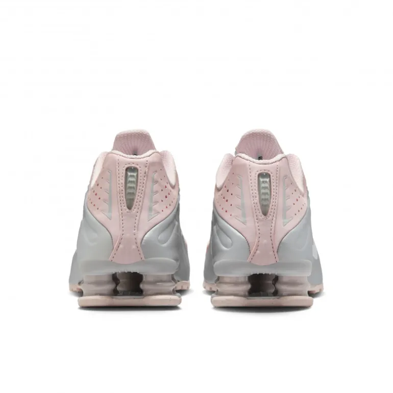 Nike Shox R4