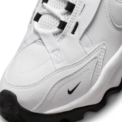 Nike TC 7900