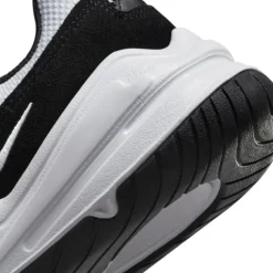 Nike Tech Hera