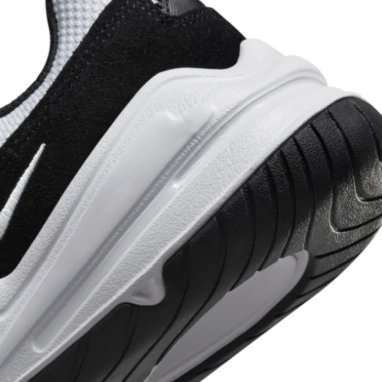 Nike Tech Hera