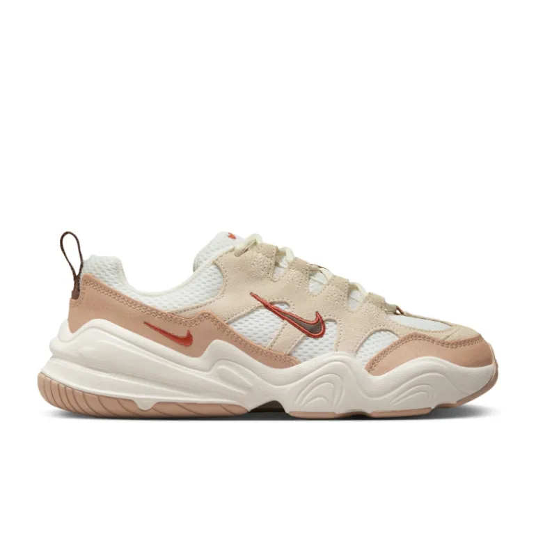 Nike Tech Hera