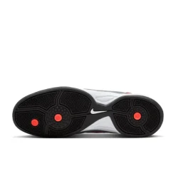 Nike Total 90