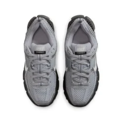 Nike Vomero 5