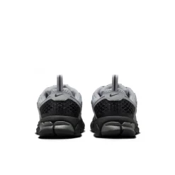 Nike Vomero 5