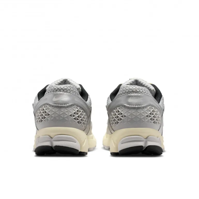 Nike Zoom Vomero 5