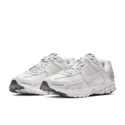 Nike Zoom Vomero 5