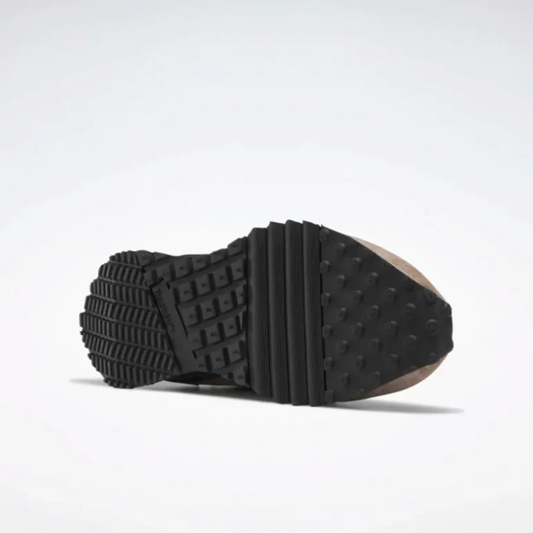 Reebok LX 2200