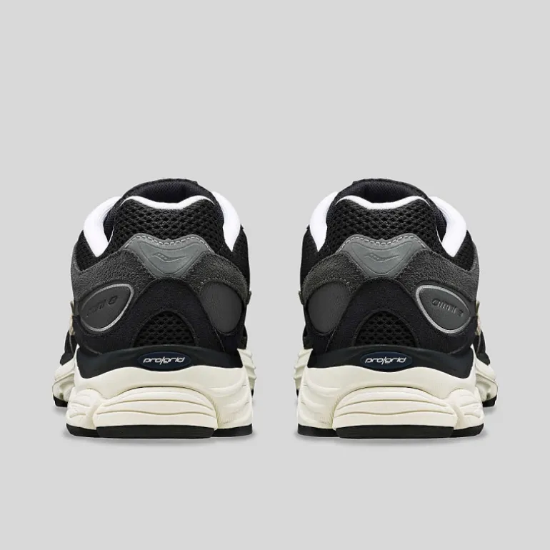 Saucony Progrid Omni 9
