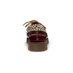 Sebago Ranger collar wild woman