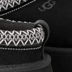 Ugg Tazz II